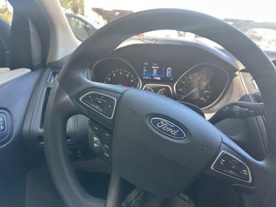 2018 Ford Focus — photo 19 view