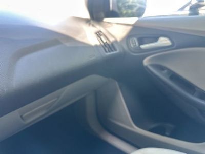 2018 Ford Focus — photo 24 view