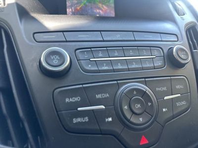 2018 Ford Focus — photo 22 view