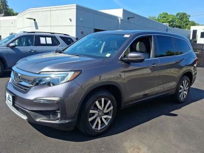 2021 Honda Pilot — rear three-quarter view