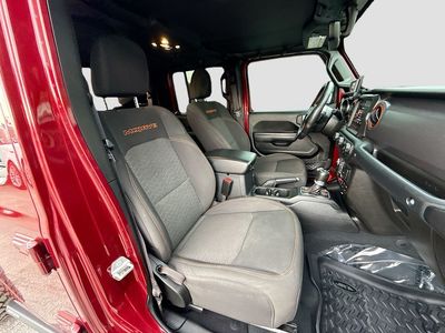 2022 Jeep Gladiator — photo 14 view