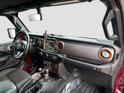 2022 Jeep Gladiator — photo 13 view