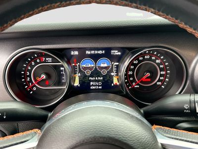 2022 Jeep Gladiator — photo 38 view