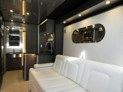 2022 Airstream ATLAS - Photo 6