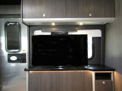 2022 Airstream ATLAS - Photo 13