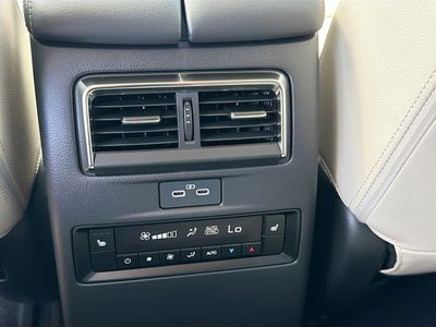 2026 Mazda CX-90 — photo 21 view