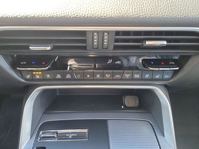 2026 Mazda CX-90 PHEV — photo 33 view