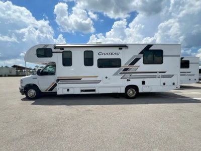 2027 Thor Motor Coach CHATEAU — photo 23 view