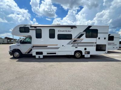 2027 Thor Motor Coach CHATEAU — photo 24 view