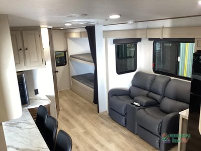 2026 Coachmen RV Apex Ultra-Lite - Photo 35