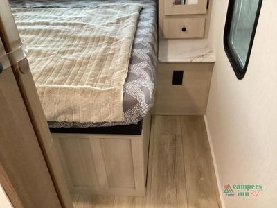 2026 Coachmen RV Apex Ultra-Lite - Photo 27