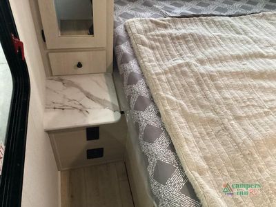 2026 Coachmen RV Apex Ultra-Lite - Photo 30