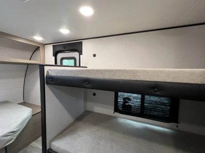 2026 Jayco PROWLER LYNX - Photo 8