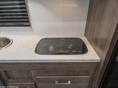 2026 Entegra Coach Odyssey SE — photo 17 view