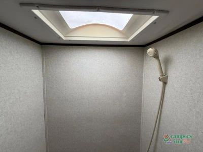 2017 Jayco Jay Flight SLX — photo 24 view