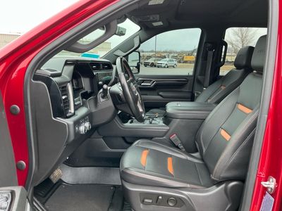 2024 GMC Sierra 2500HD — photo 9 view