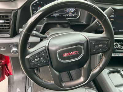 2024 GMC Sierra 2500HD — photo 13 view