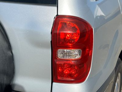 2005 Toyota RAV4 — photo 15 view