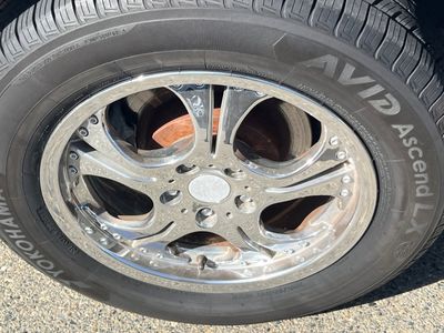 2005 Toyota RAV4 — photo 12 view