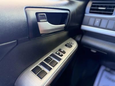 2014 Toyota Camry — photo 20 view
