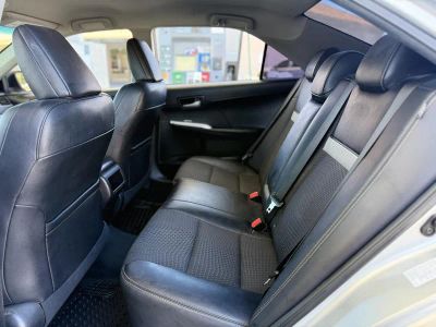 2014 Toyota Camry — photo 12 view