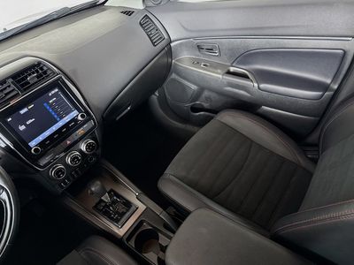 2024 Mitsubishi Outlander Sport — photo 24 view