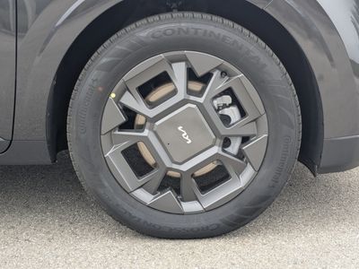 2026 Kia Carnival Hybrid — photo 11 view