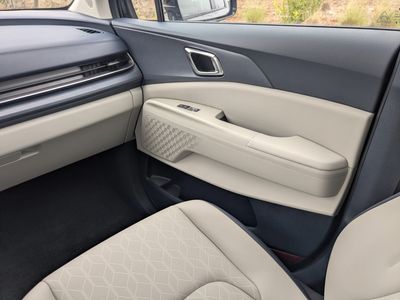 2026 Kia Carnival Hybrid — photo 26 view