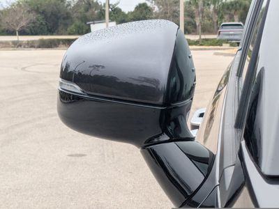 2026 Kia Carnival Hybrid — photo 12 view
