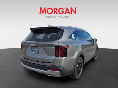 2026 Kia Sorento Plug-In Hybrid — detail view