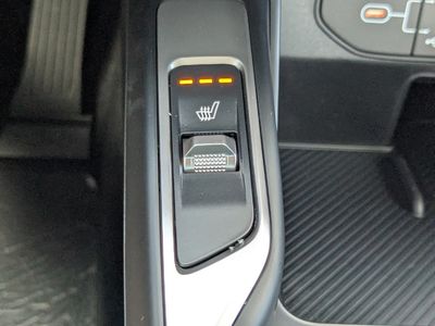 2026 Kia Sorento Plug-In Hybrid — photo 28 view