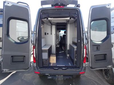 2025 Winnebago REVEL - Photo 2