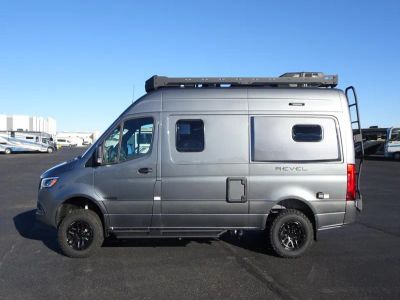 2025 Winnebago REVEL - Photo 20