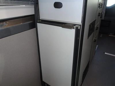 2025 Winnebago REVEL - Photo 7