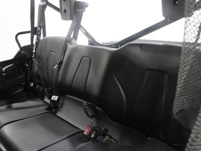 2025 Honda Pioneer 1000-6 Deluxe Crew — photo 9 view