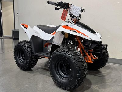 2025 Kayo Fox / Storm 70 in MATTE WHITE — front three-quarter view