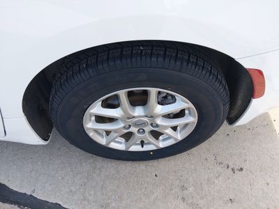 2023 Chrysler Pacifica — photo 10 view