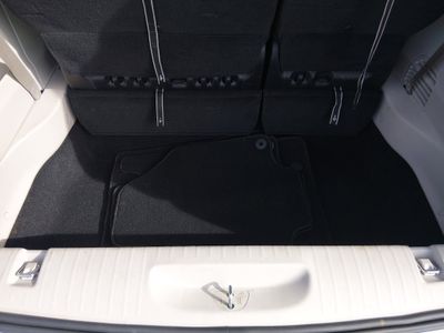 2023 Chrysler Pacifica — photo 11 view