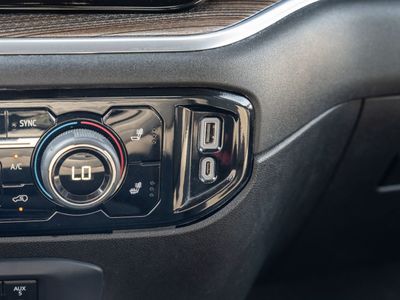 2024 Chevrolet Silverado 2500HD - Photo 25