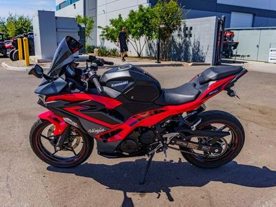2025 Kawasaki Ninja 500 ABS Passion Red/Metallic Flat Spark Black - Photo 6