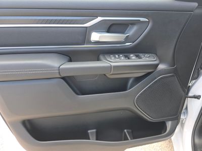 2026 Ram 1500 — photo 14 view