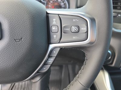 2026 Ram 1500 — photo 18 view
