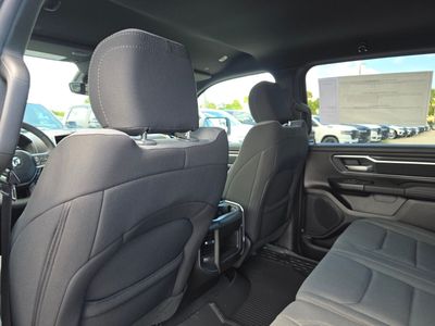 2026 Ram 1500 — photo 9 view
