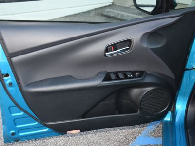 2021 Toyota Prius Prime - Photo 8