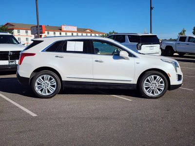 2017 Cadillac XT5 — side profile view