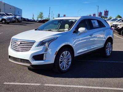2017 Cadillac XT5 — interior view