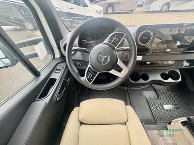 2025 Tiffin Motorhomes Wayfarer - Photo 35