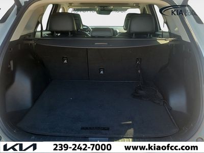 2023 Kia Sportage — photo 8 view
