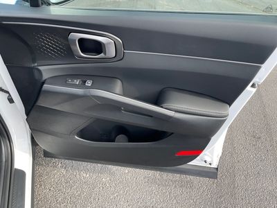 2026 Kia Sorento — photo 21 view