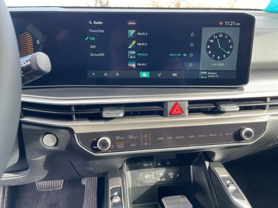 2026 Kia Sorento — photo 11 view